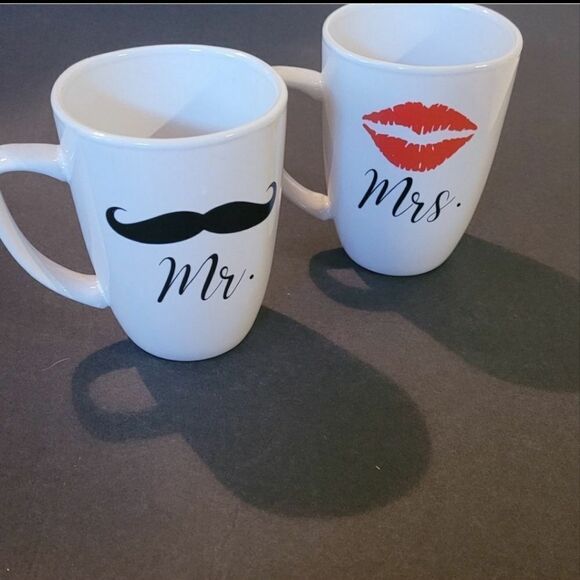 Set of 2 "Mr. and Mrs." Coffee Mugs Husband Wife Wedding Gift Anniversar… - Picture 5 of 6